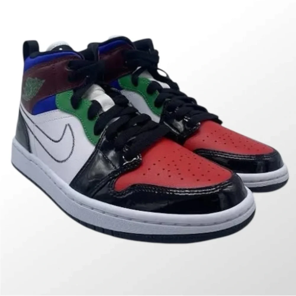Jordan 1 Nike High Top Red and Green Sneakers Bold Color Block Design Size 10 - Picture 3 of 9